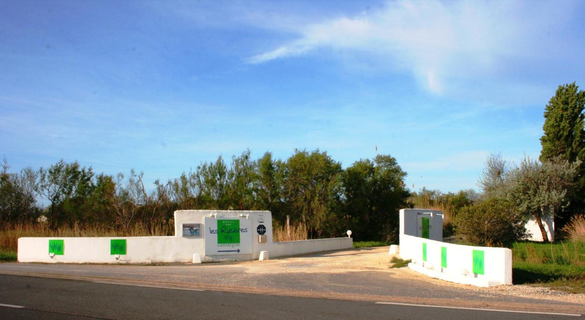 Hotel Les Rizieres Saintes-Maries-de-la-Mer Exterior foto